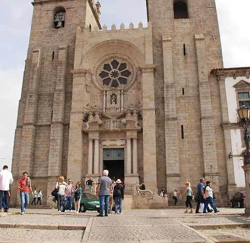 Home4you Downtown Apartment *