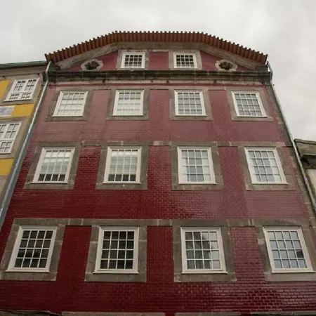 Home4you Downtown Apartman *